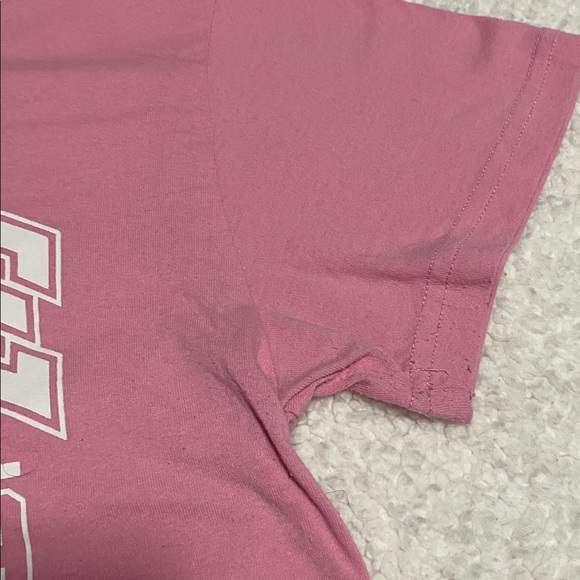 Barbie women’s size Medium Pink Short Sleeve Tee 1959 limited edition collection - Picture 15 of 15